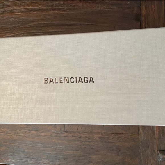 Balenciaga Cosy Logo-jacquard Canvas Mules - Picture 5 of 6